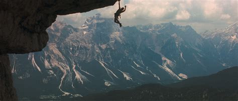 cliffhanger movie remake.